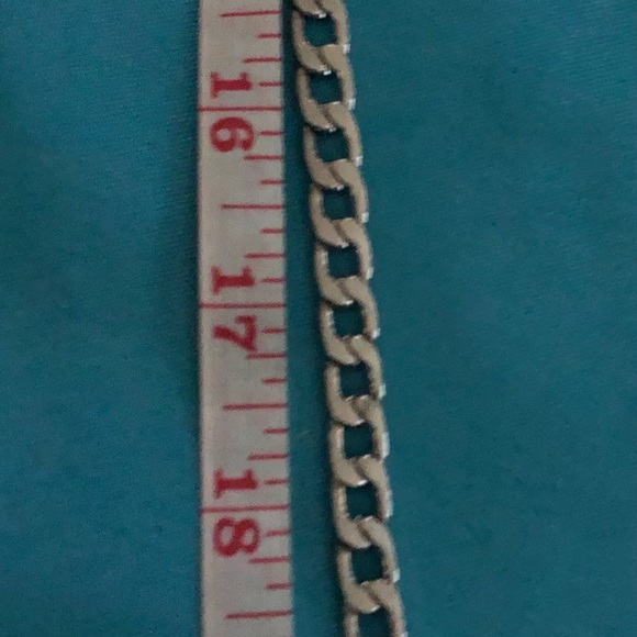 Chain - Picture 5 of 7